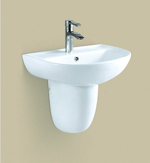 Chậu lavabo treo tường sẽ giúp phòng tắm rộng rãi hơn